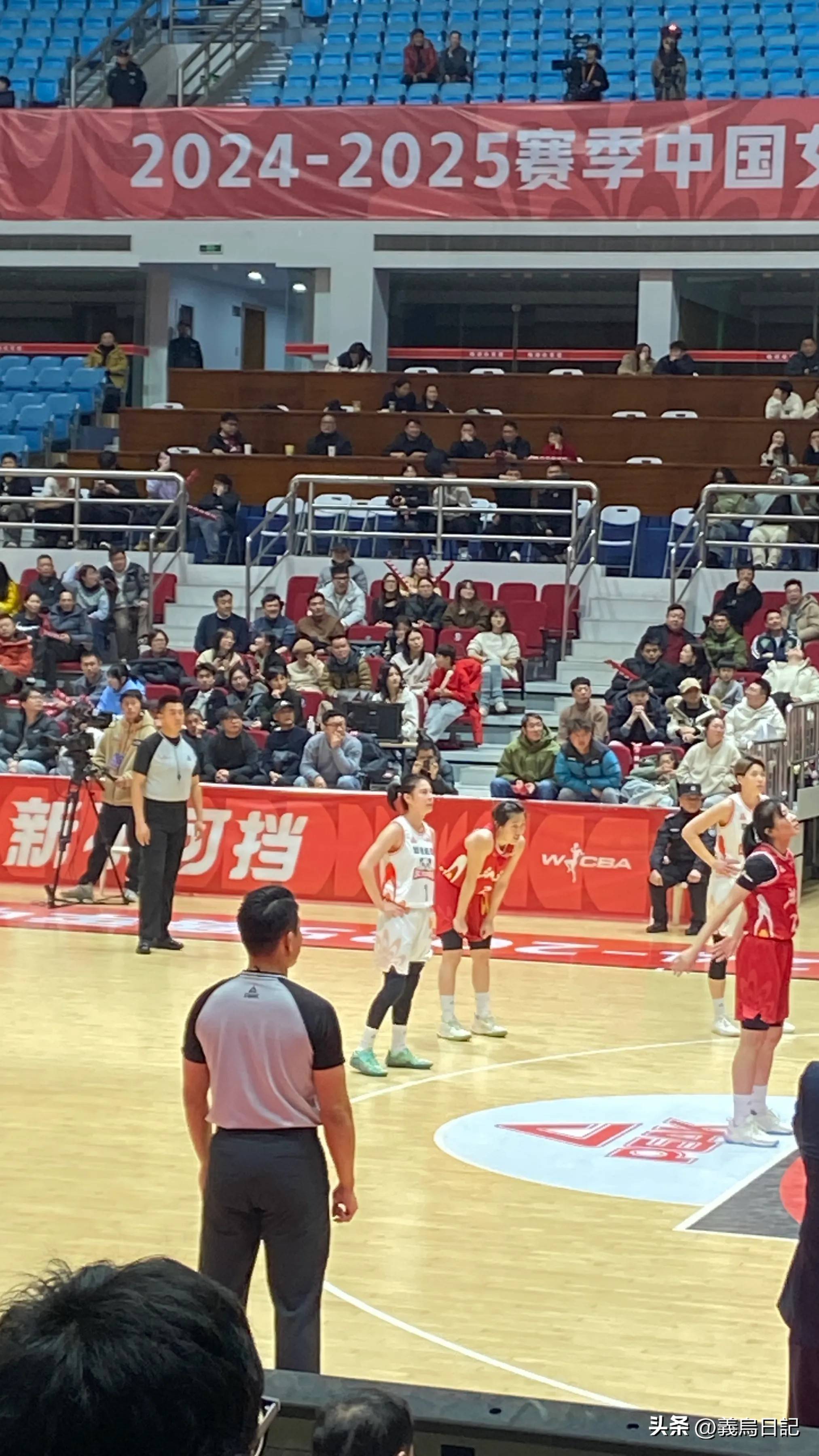 四川男篮连胜收官,季后赛状态火爆 四川男篮连胜收官,季后赛状态火爆