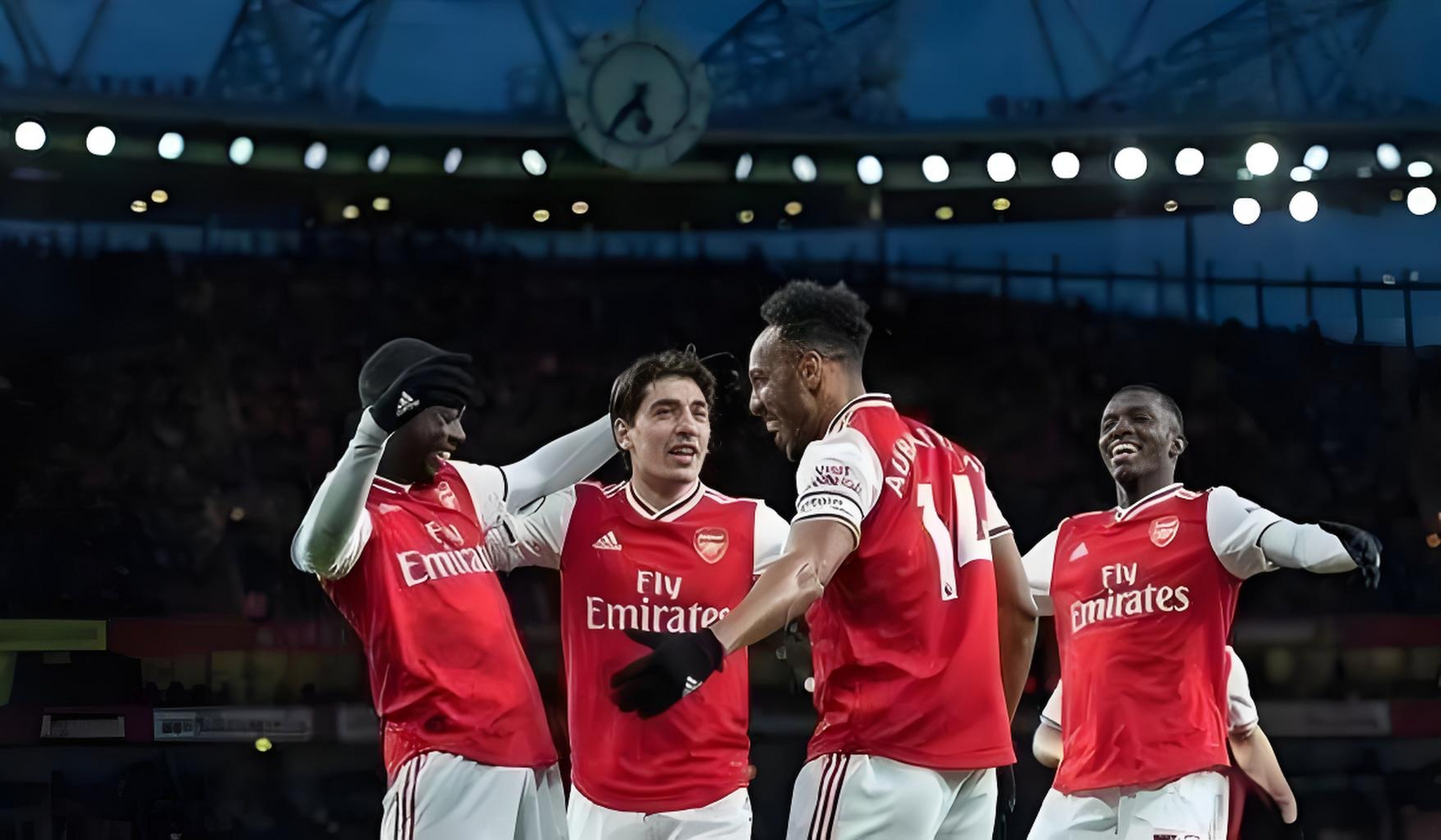 关于阿森纳备战欧冠比赛，球队气势如虹的信息