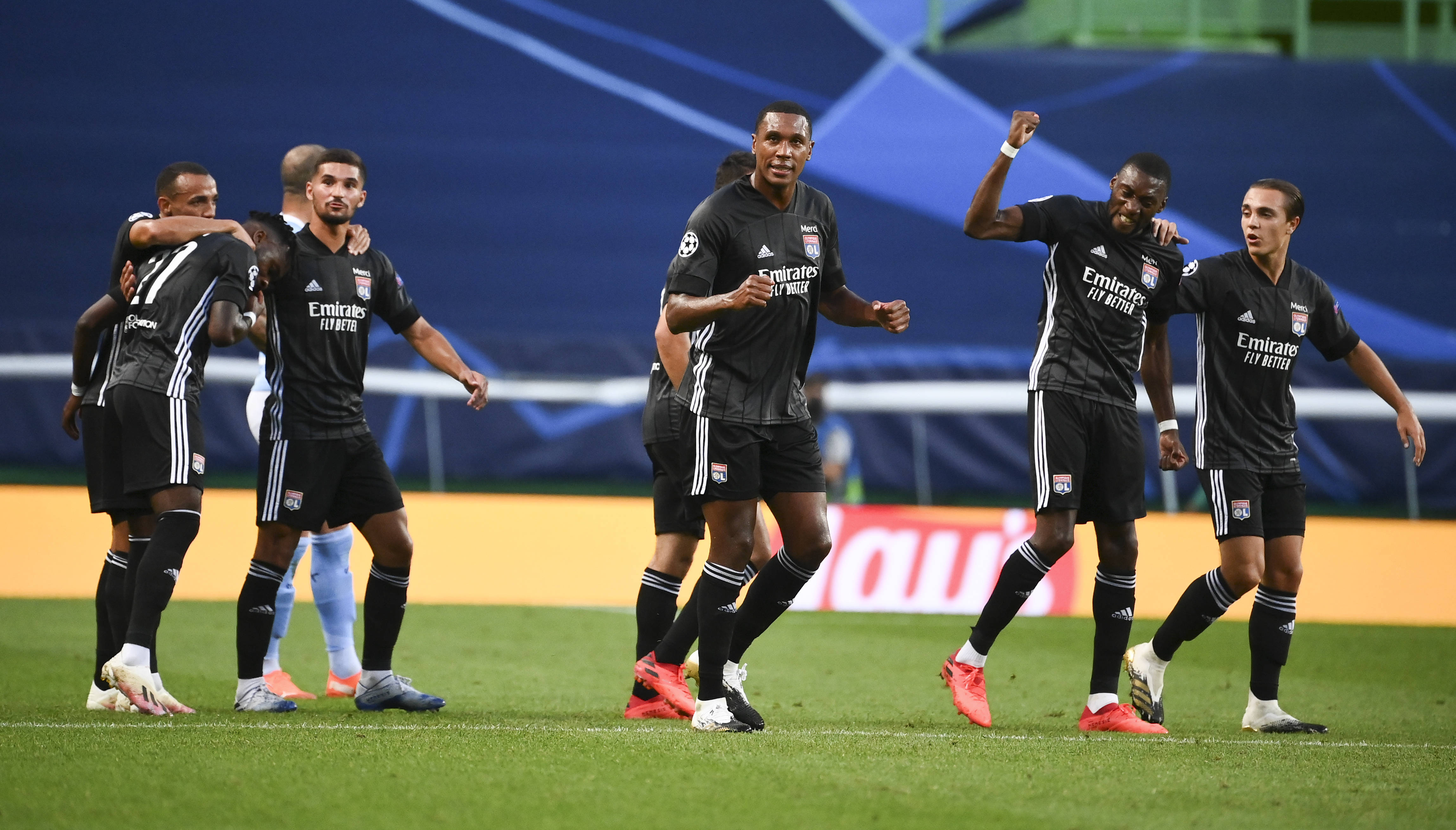 开云体育登录-里昂主场不敌对手，失去争冠优势