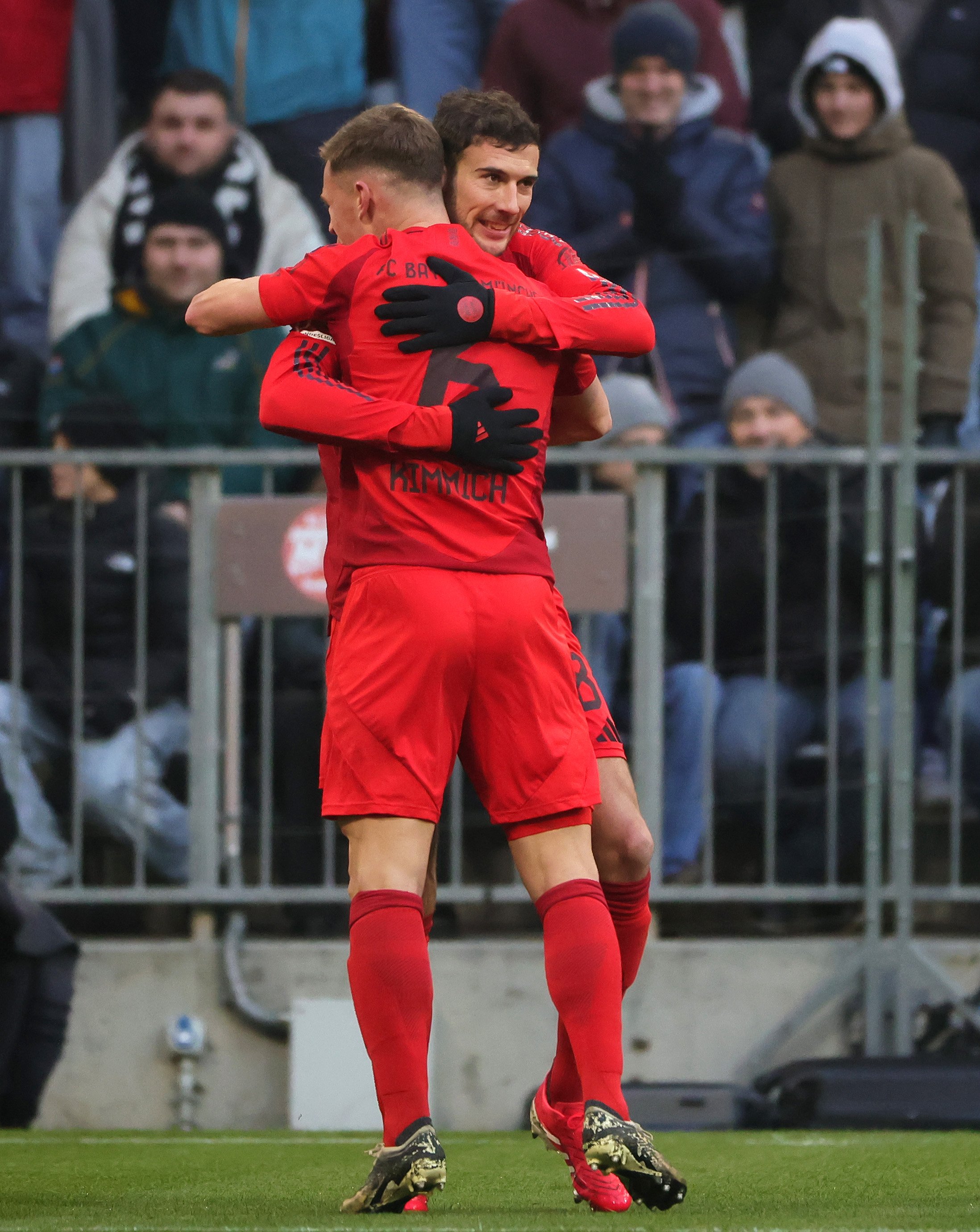 沃尔夫斯堡惊险取胜,赛季前景看好的简单介绍 沃尔夫斯堡惊险取胜,赛季前景看好的简单介绍