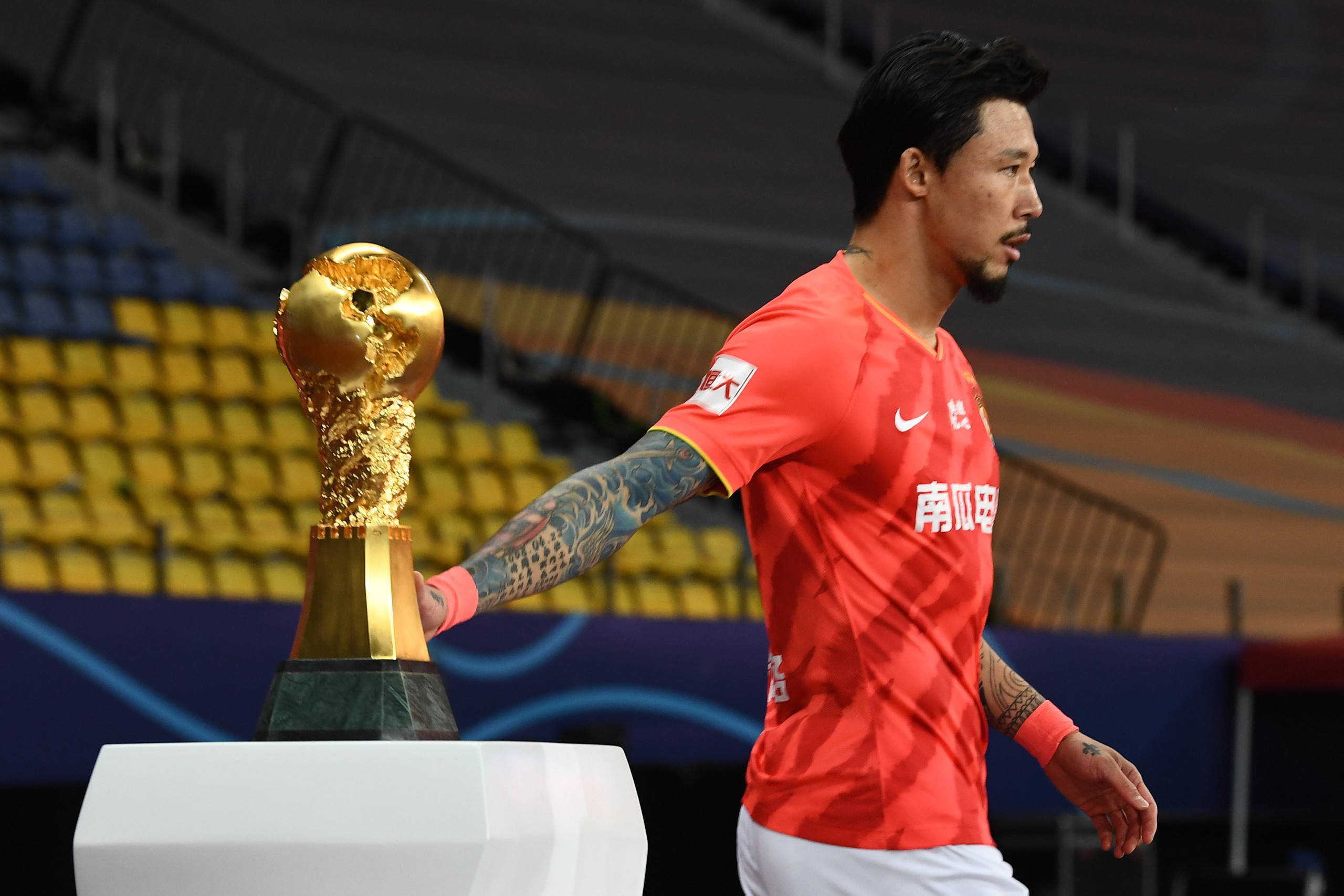 开云平台-关于本土球员张琳芃表现出色，助攻助攻建功的信息