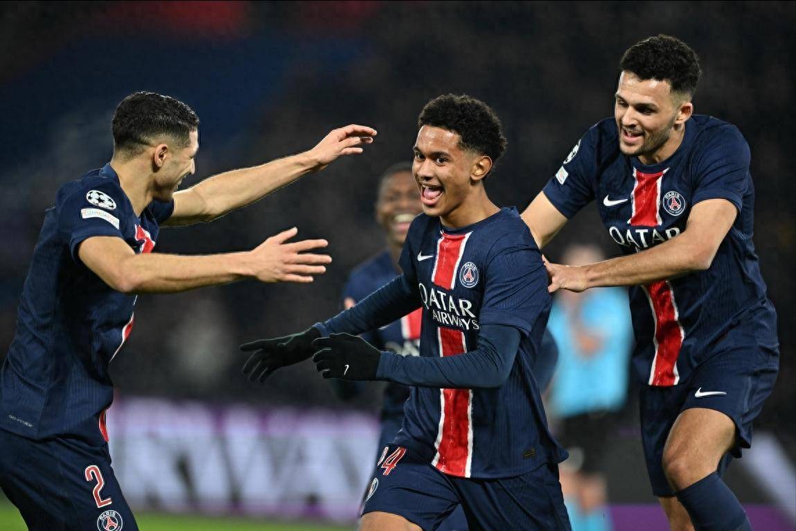 开云体育APP下载-包含巴黎圣日耳曼连胜迈进冠军道路，实力无可匹敌的词条