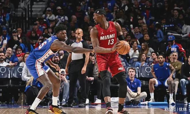 开云APP-东部豪强纽约尼克斯队大胜迈阿密热火的简单介绍