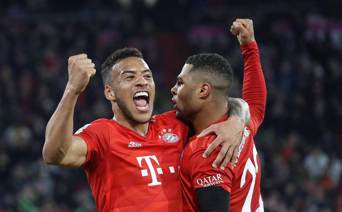 包含法兰克福主场胜利，表现出色保持势头的词条