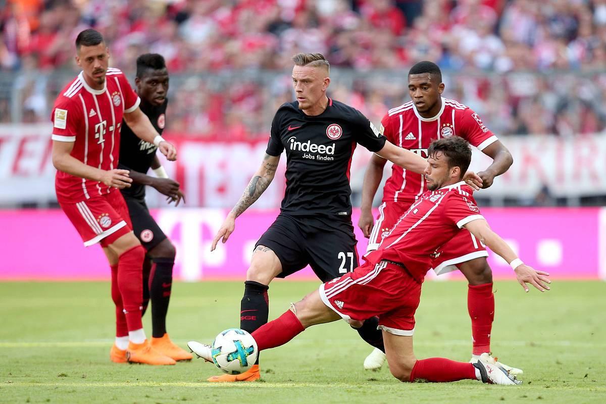 包含法兰克福主场胜利，表现出色保持势头的词条