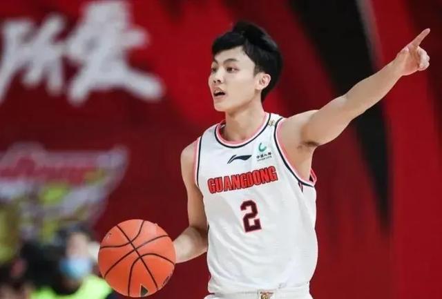 关于上海男篮遭遇惨败,反思不足之处的信息 关于上海男篮遭遇惨败,反思不足之处的信息