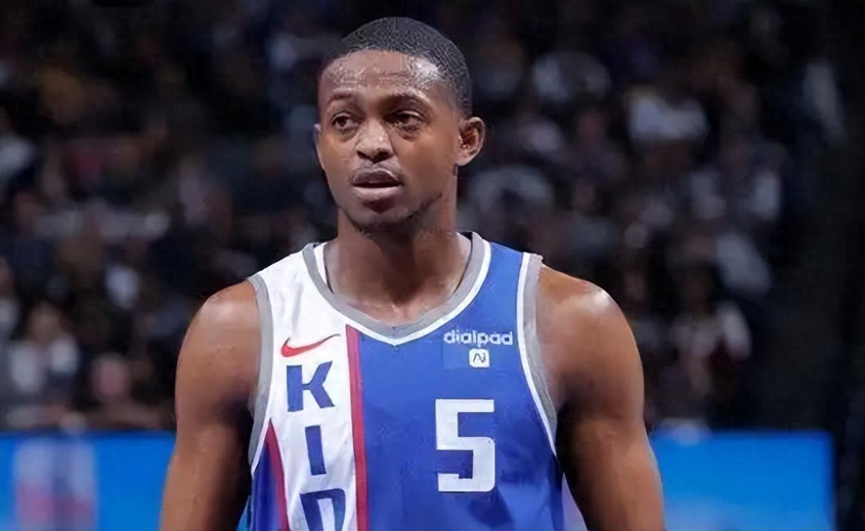 国王连败不止，福克斯奋力却无果