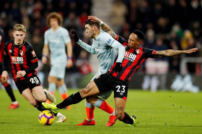 瓦伦西亚主场大胜伯恩茅斯，晋级八强！