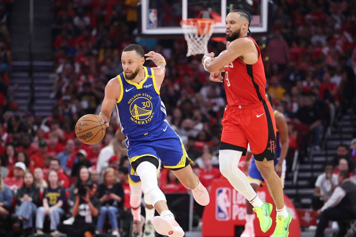 勇士火箭历史性较量引领NBA风波