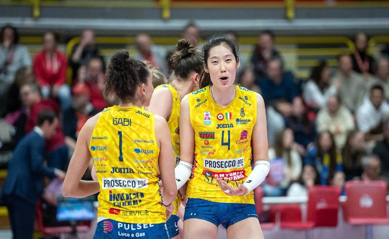 老妇人球员伤愈复出,提高球队实力的简单介绍 老妇人球员伤愈复出,提高球队实力的简单介绍