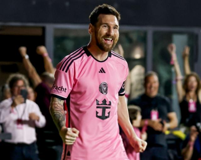 开云体育入口-关于梅西帽子戏法再现，巴萨战绩喜人的信息