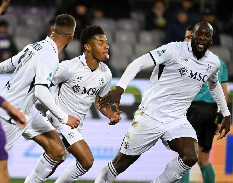 那不勒斯客场惨败，连续两轮未尝胜利