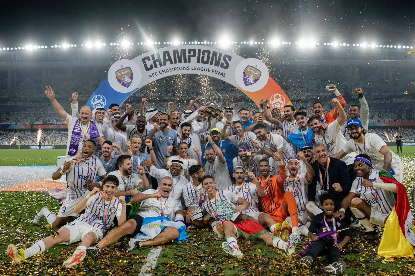 银河战舰新赛季斩获首胜，球迷快乐不已