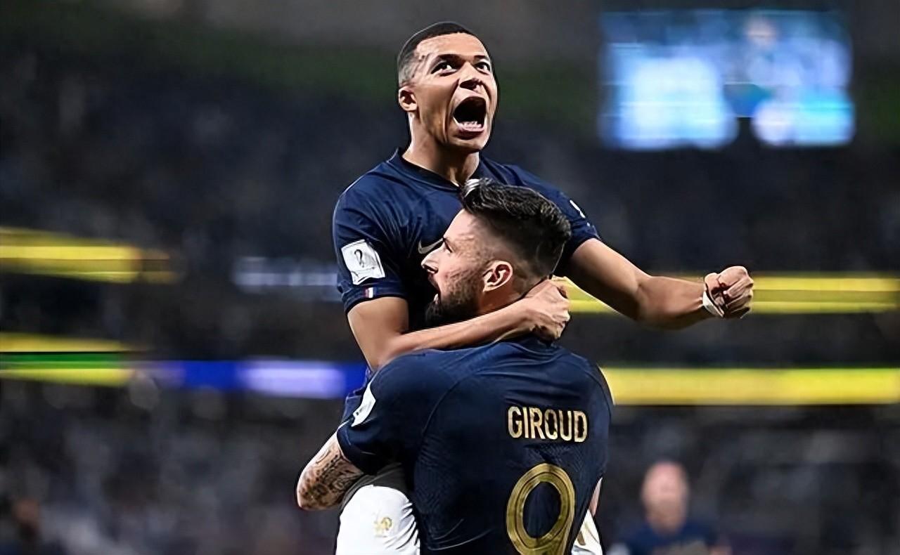 开云APP-法国球队成功击败伦敦蓝军