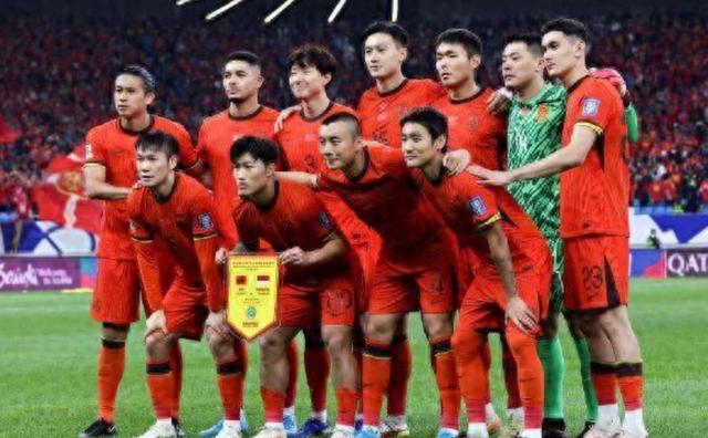 开云下载-英勇抗衡！强队争夺胜利展开紧张较量