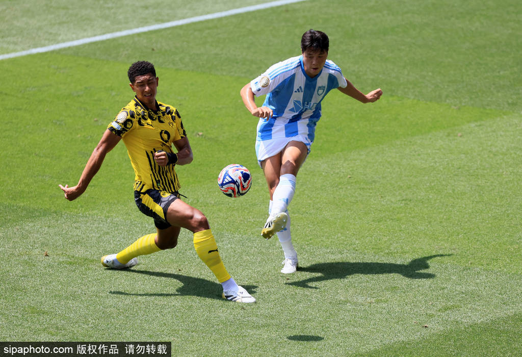 开云体育app-精彩足球比赛揭晓：谁将称霸赛场？