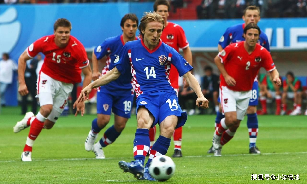 克罗地亚对斯洛伐克豪取胜利,庆祝欢腾精彩绝伦 克罗地亚对斯洛伐克豪取胜利,庆祝欢腾精彩绝伦