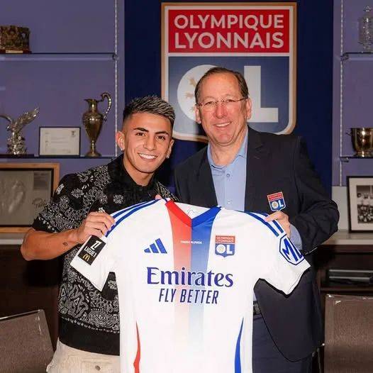 开云体育-凤凰涅槃，法甲球队逆袭全面开花