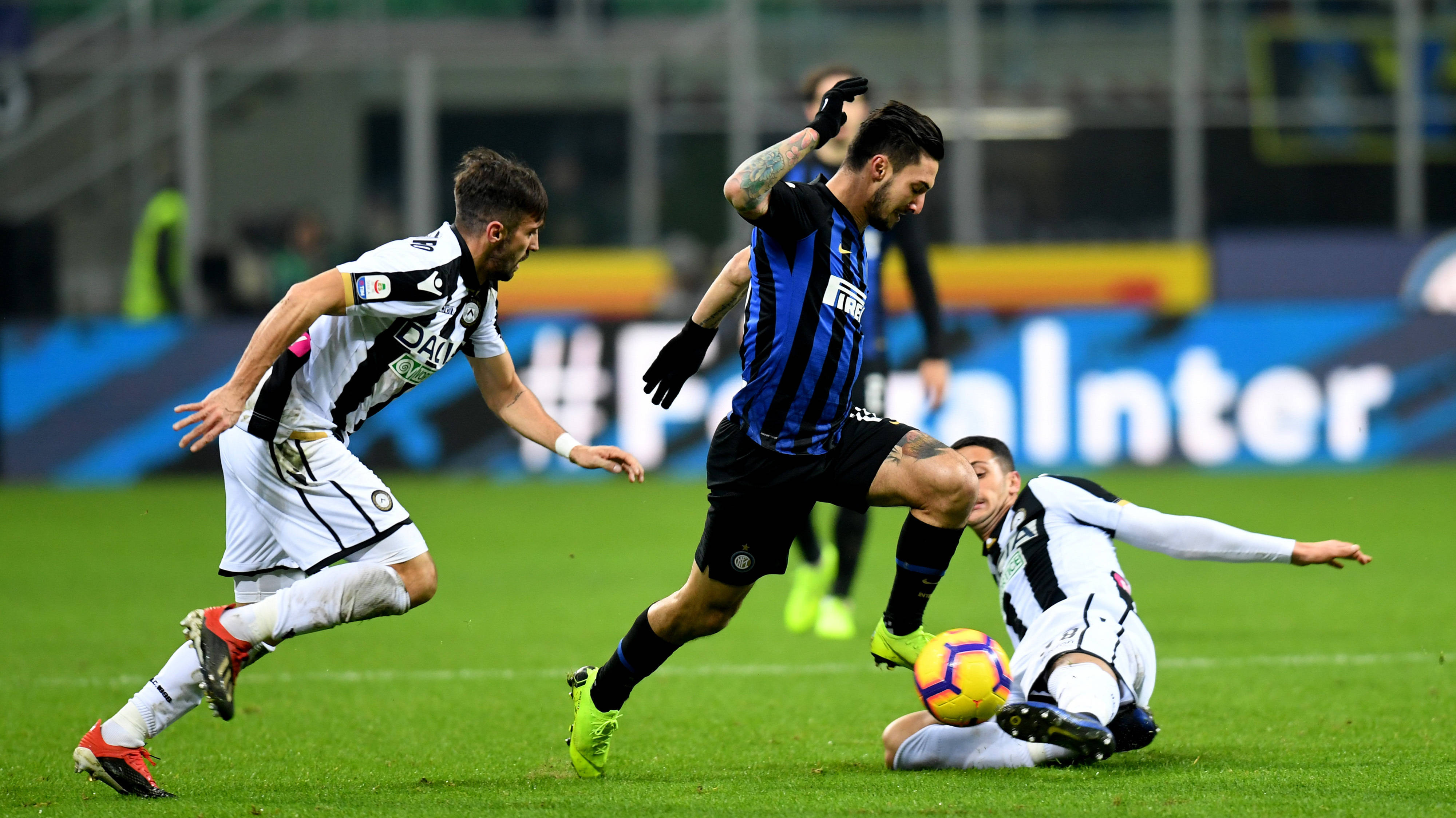 开云体育登录-热那亚主场惨败乌迪内斯，遭遇四连败