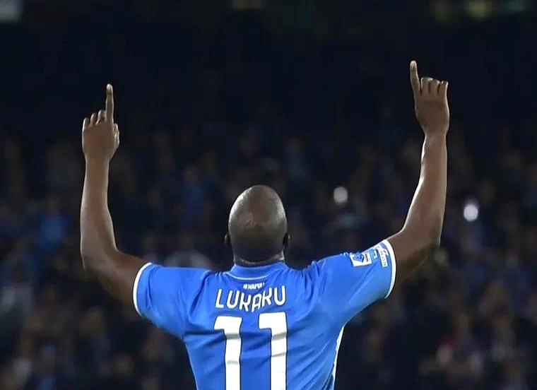 那不勒斯主场迎战AC米兰,备受瞩目 那不勒斯主场迎战AC米兰,备受瞩目