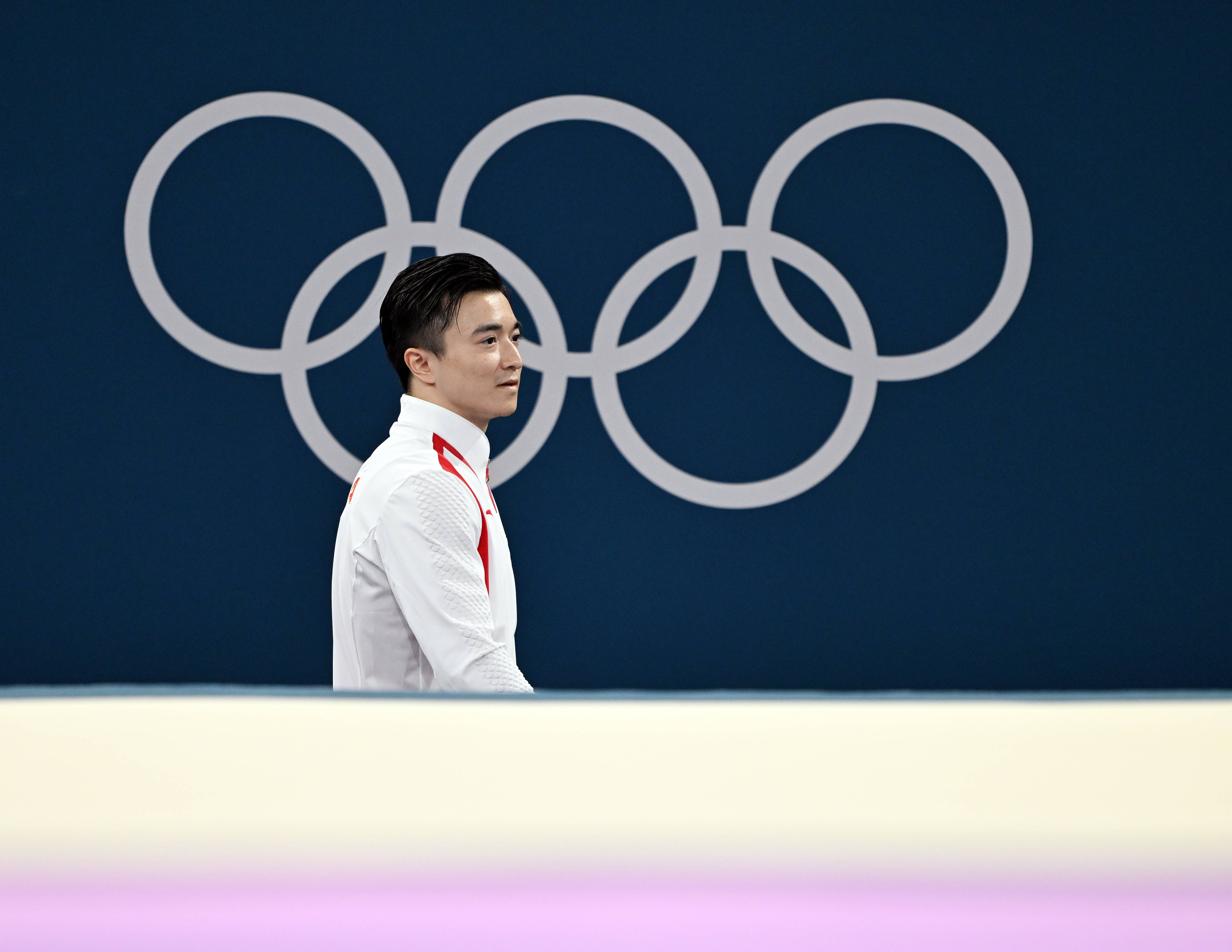 开云体育官网-巴黎体操队飒爽登场，斩获多枚奖牌