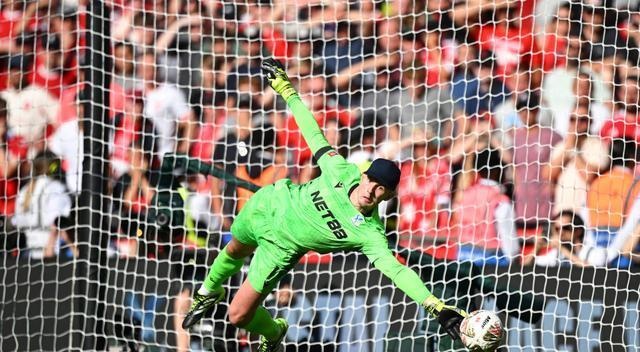 水晶宫客场逆转成功,力拿三分 水晶宫客场逆转成功,力拿三分