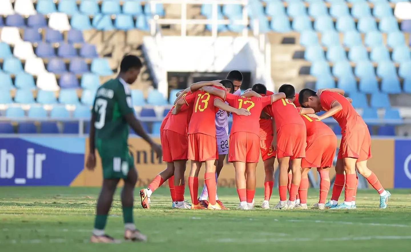 开云体育官网-包含青年球员出场表现出色，一展身手引领球队胜利的词条