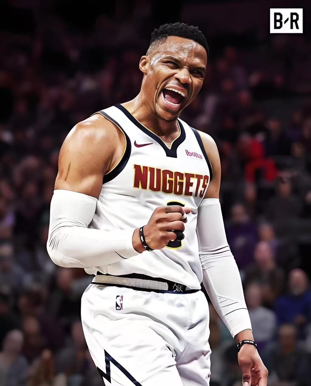 海鹰大胜快船,威少35分砍下得分王 海鹰大胜快船,威少35分砍下得分王