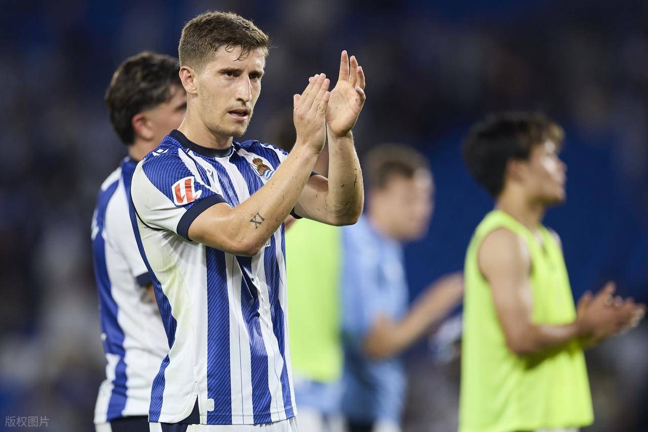 开云体育app-克罗托内主场大胜维罗纳，豪取胜利的简单介绍