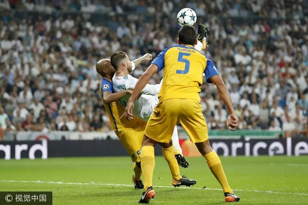 曼城横扫乌克兰,戈麦斯带队取胜 曼城横扫乌克兰,戈麦斯带队取胜